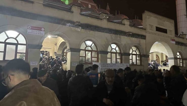Çankırı’da camiler Kadir Gecesi’nde doldu taştı