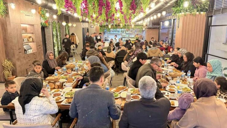 Çermik’te Dünya Yetimler Günü kapsamında iftar etkinliği düzenlendi