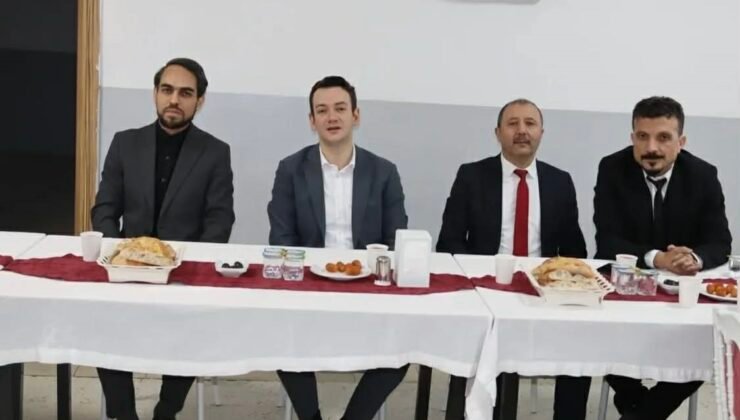 Çıldır Şehit Öğretmen Sezgin Yolcu Yatılı Bölge Ortaokulu’nda iftar buluşması
