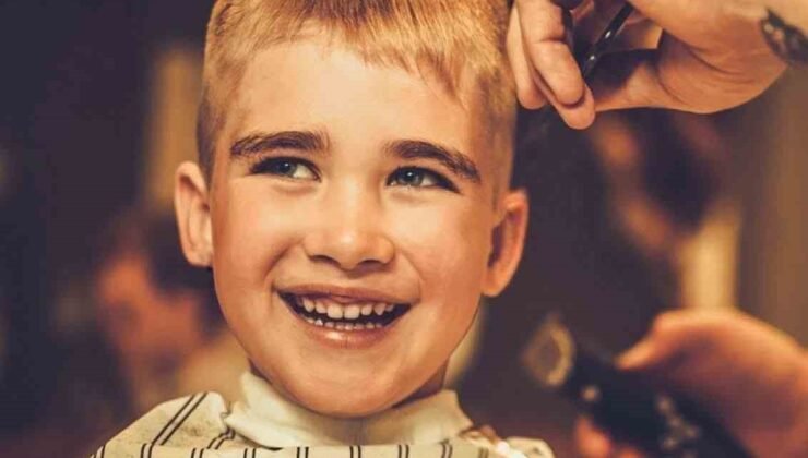 Çocukların bayram tıraşı muhtardan..!