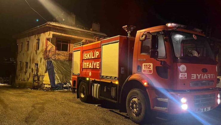 Çorum’da evin bacasında çıkan yangın korkuttu