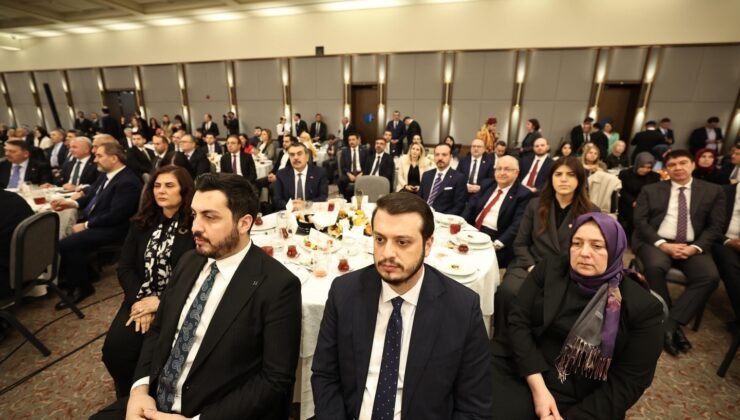 Cumhurbaşkanlığı iftarında Çerçioğlu’ndan ’hizmet’ mesajı