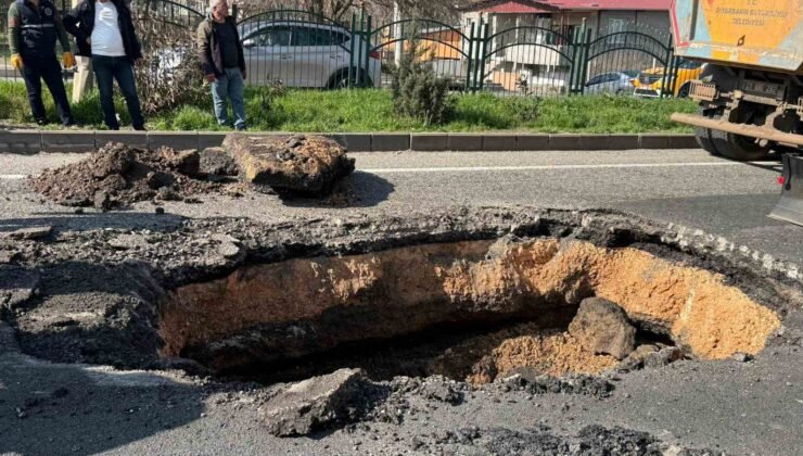 Diyarbakır’da yol çöktü, facianın eşiğinden dönüldü