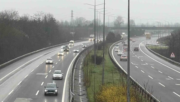 Düzce’de bayram dönüşü akıcı yoğunluk