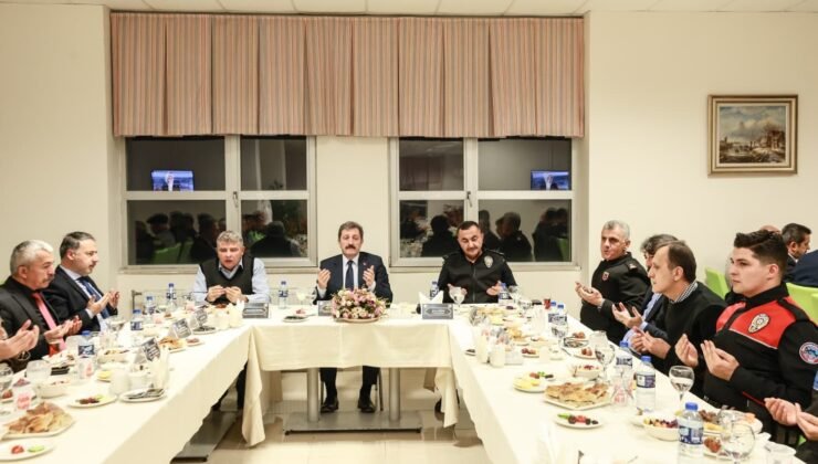 Emniyet teşkilatı iftarda buluştu: “Samsun’un huzuru için 7/24 görev başındayız”