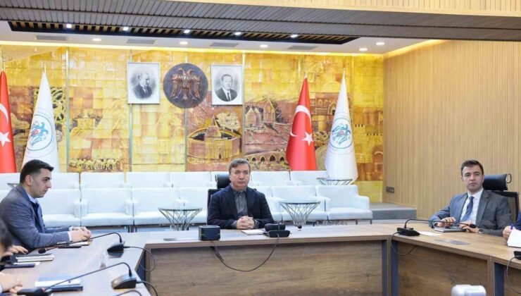 Erzincan’da spor ve turizm yatırımları masaya yatırıldı