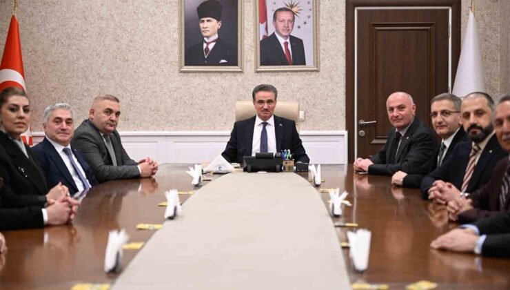 ETSO Başkanı Saim Özakalın ile ETSO yönetiminden Vali Aydın Baruş’a hayırlı olsun ziyareti