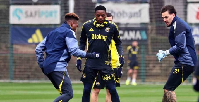 Fenerbahçe, Gaziantep FK maçı hazırlıklarına başladı