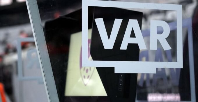 Galatasaray – RAMS Başakşehir maçının VAR’ı Abdullah Buğra Taşkınsoy oldu