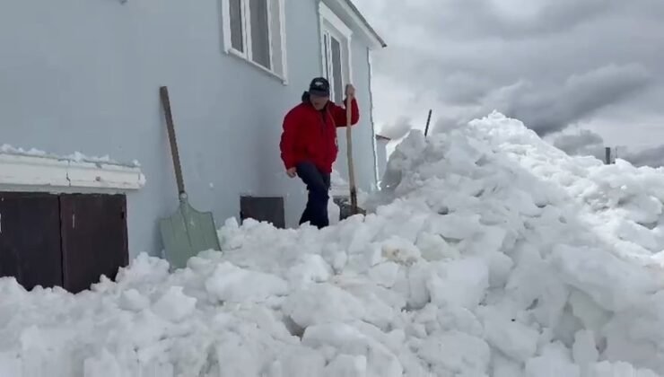 Gümüşhane’de akılalmaz olay: Ayılar bu kez kapıdan değil pencereden girdi