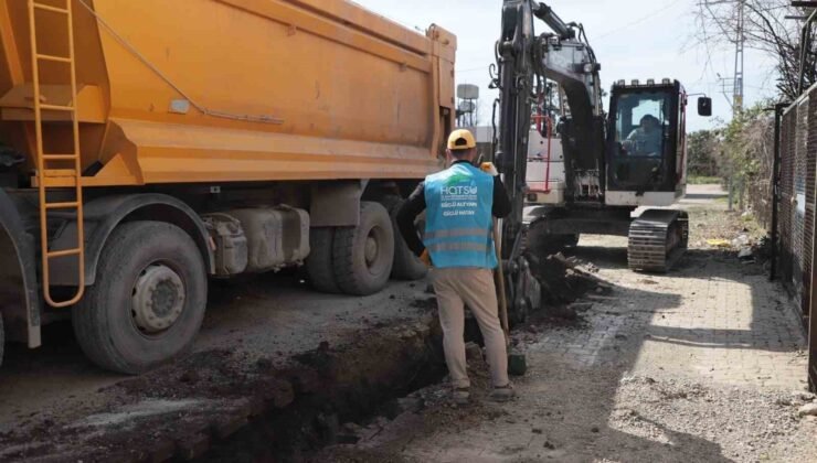 Hatay Büyükşehir Belediyesi,  Payas’ta içme suyu şebeke hattını yeniliyor