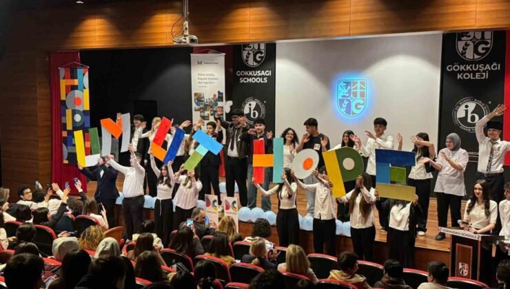 IB öğrencileri “Dünya Anadili Günü”nde kültürel bir mozaik oluşturdu