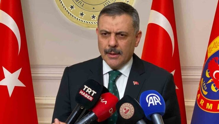 İçişleri Bakanı Çiftçi’den araç içi multimedya sistemleriyle ilgili açıklama: “Orijinalinde olmayan ilaveler yapılması durumunda 21 bin lira ceza öngörülüyor”