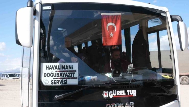 İran Kadın Milli Takımı Gürbulak Sınır Kapısı’ndan ülkelerine geçti