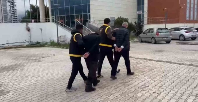 İskenderun’da işledikleri suçlardan aranan 2 kişi yakalandı