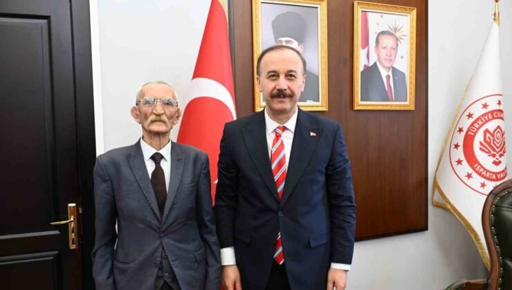 Isparta’da bir vatandaş Savunma Sanayii Destekleme Fonu’na 100 bin lira bağışladı