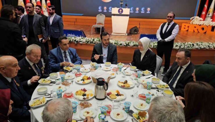 İstanbul’da şehit yakınları ve gaziler iftarda buluştu
