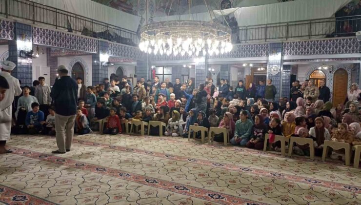 Kadir Gecesinde 271 çocukla anlamlı buluşma