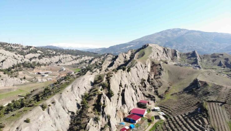 Kahramanmaraş’ta sivri ve keskin kayalar