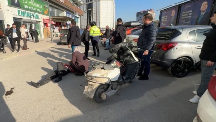 Kamyonetin açık kapısına çarpan motosiklet sürücüsü yaralandı