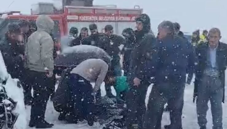 Kamyonetler kafa kafaya çarpıştı: 1 kişi hayatını kaybetti