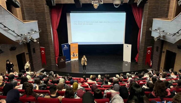 Kariyer 360 Gelişim Serisinin ilk etkinliği gerçekleştirildi