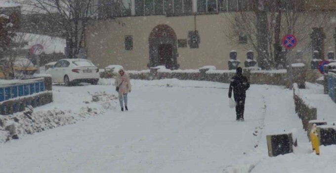 Kars martta beyaza büründü