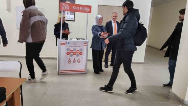 Kars’ta “Açık Kapı”dan üniversite öğrencilerine yakın temas
