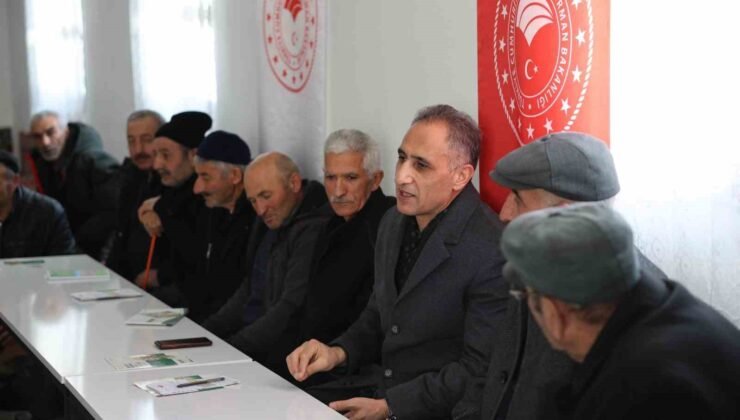 Kars’ta Tarım ve Orman Müdürlüğü üreticilerle buluşmayı sürdürüyor