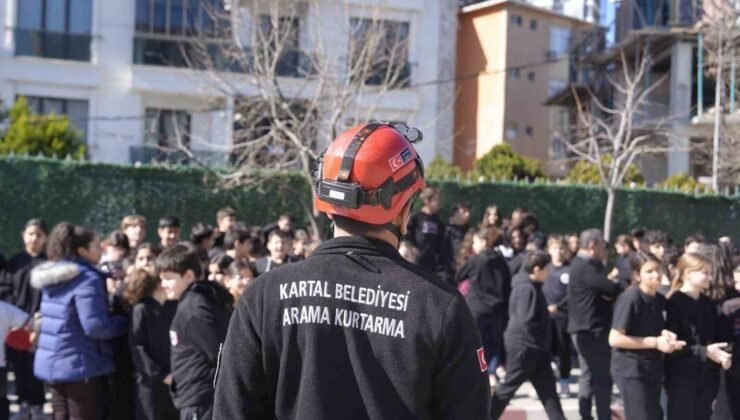 Kartal Belediyesi’nden okullarda afet bilinci eğitimi
