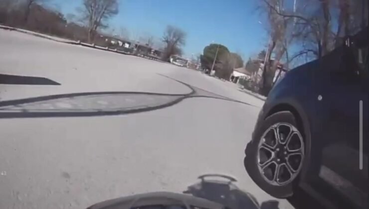 Keşan’da motosiklet hafif ticari araca çarptı: 2 kişi yaralandı