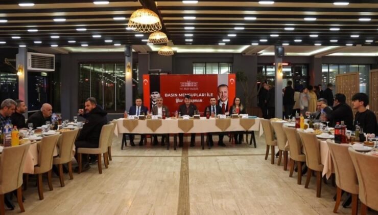 Kilis Valisi Kalaylı basın mensuplarıyla iftarda bir araya geldi