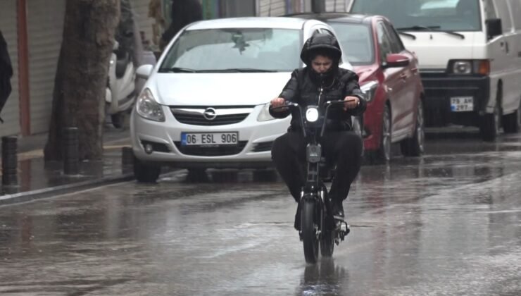 Kilis’te yağış etkili oluyor