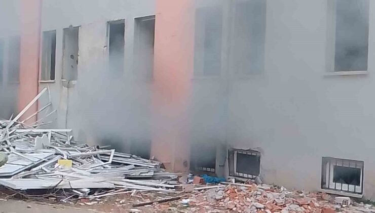 Kırıkkale’de eski kamu binasında yangın