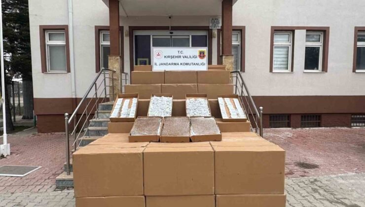 Kırşehir’de 4 milyon 95 bin TL’lik kaçak makaron ele geçirildi