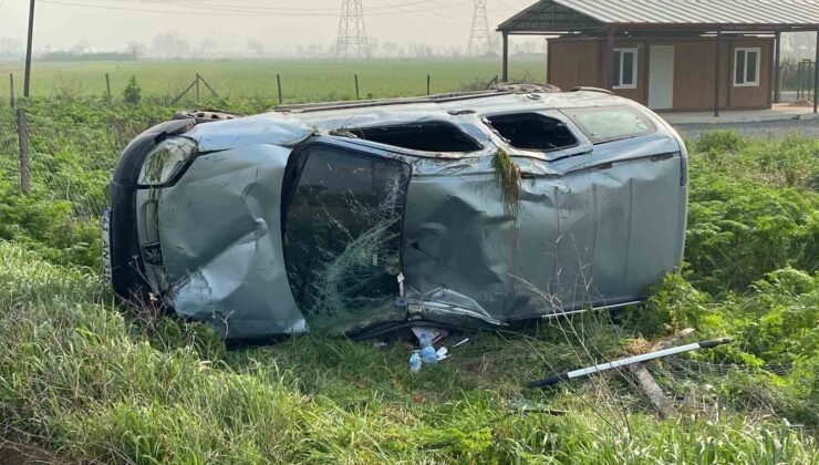 Kontrolden çıkan hafif ticari araç takla attı, sürücü yaralandı