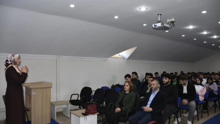 Köyceğiz Meslek Yüksek Okulu’nda “Ramazan Sohbeti” yapıldı