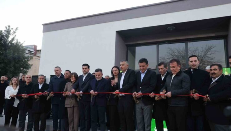 Kozan’da taziye ve kültür evi dualarla açıldı