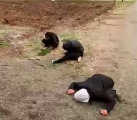 Madde etkisinde kalan 3 şahıs yere yığıldı