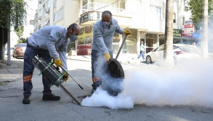 Mersin Büyükşehir Belediyesi kent genelinde haşereyle mücadeleyi sürdürüyor