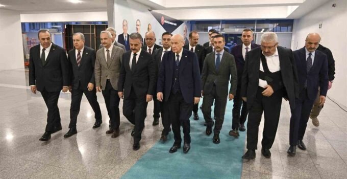 MHP Genel Başkanı Bahçeli: “Türk milleti muazzam bir uyanışın ivmesiyle yeni yüzyılı kardeşliğin yüzyılı yapacak”