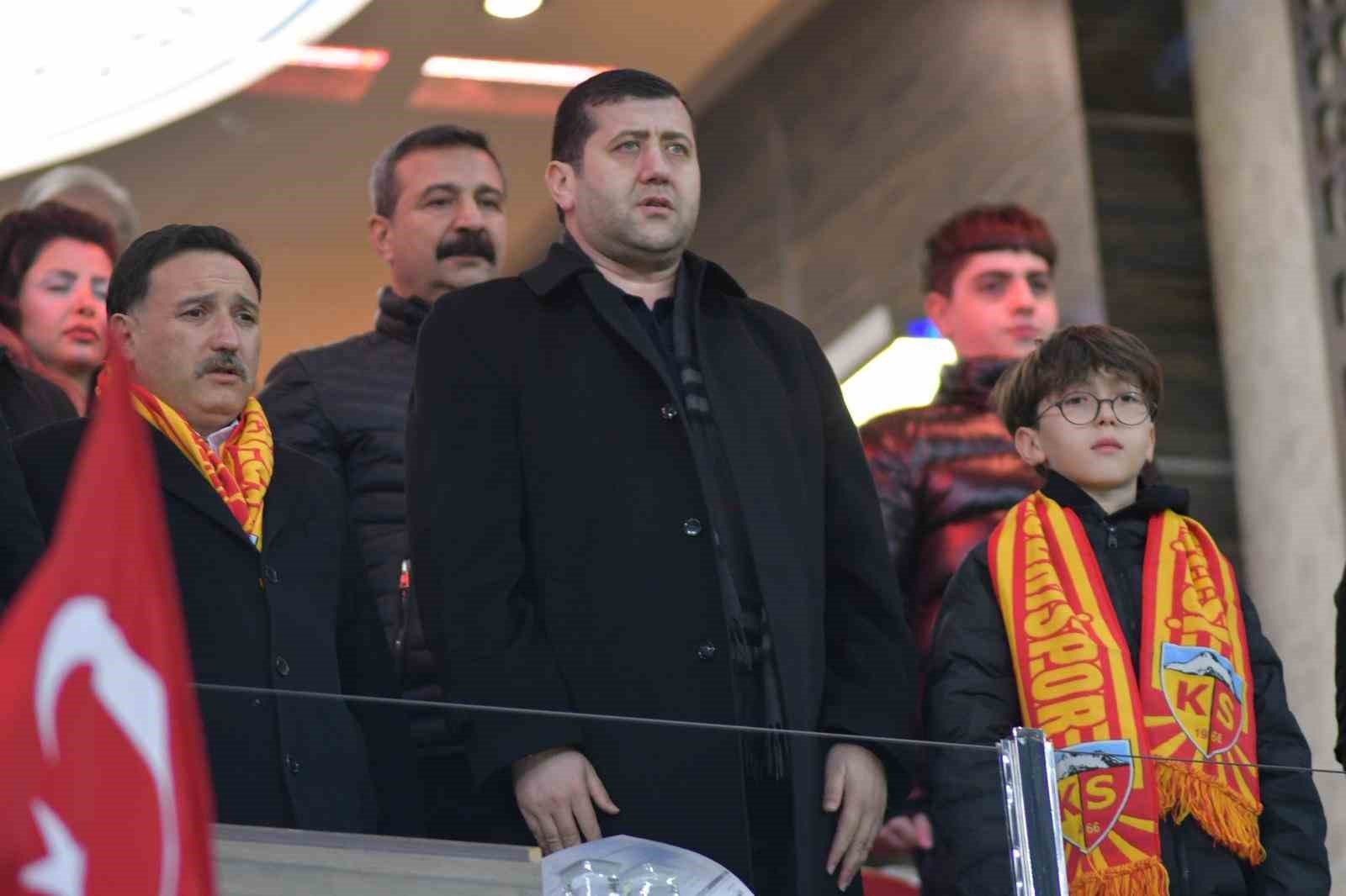 MHP Milletvekili Baki Ersoy: “Şerefleri varsa bugün bu işi bırakırlar”