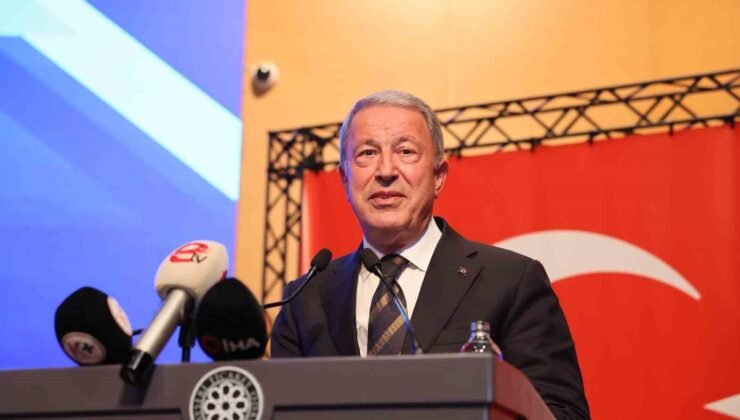 Milli Savunma Komisyonu Başkanı Akar: “Türkiye olarak barışı savunmaya devam ediyoruz”