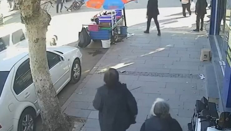 Motosiklet otomobille çarpıştı: 1 yaralı