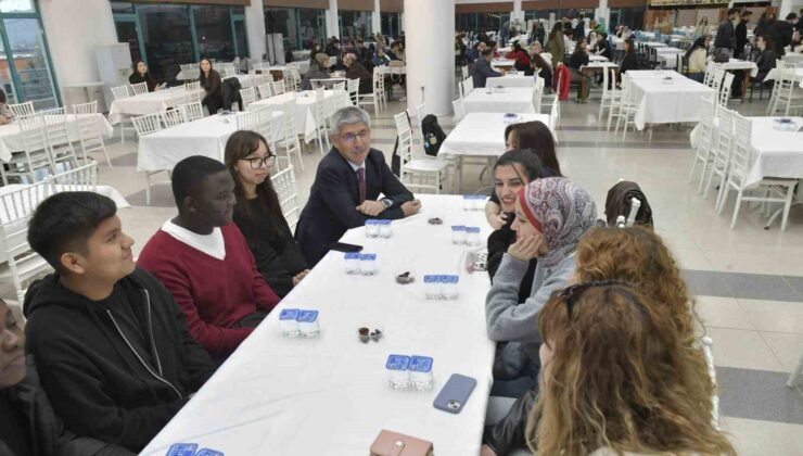 MSKÜ’de öğrenciler ve personel iftar sofrasında bir araya geldi