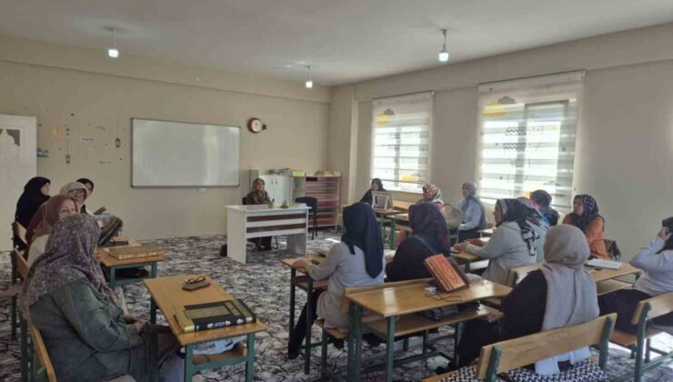 Müftülükten kadınlara yönelik sohbet programları