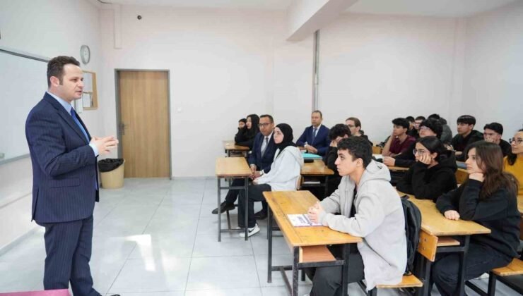 Muğla’da geleceğin ekonomistleri yetişiyor