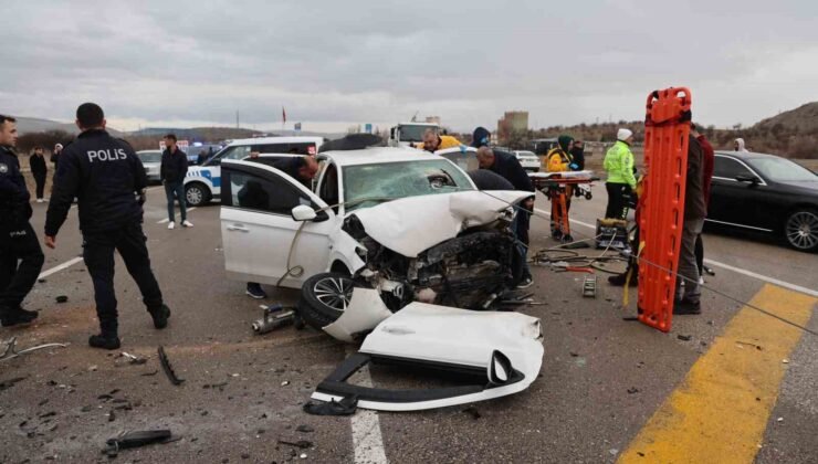 Nevşehir’de zincirleme kaza: Ölü sayısı 3’e yükseldi, 6 yaralı
