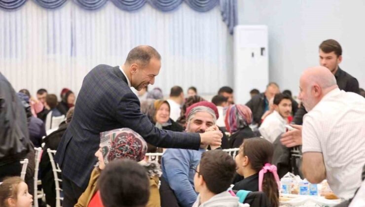 Niğde Belediyesi’nden Şahsüleyman Mahallesi’nde gönül sofrası