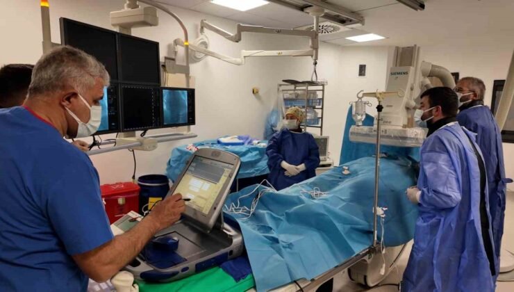 Niğde’de kalıcı kalp pili uygulaması başladı